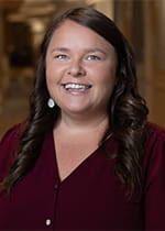 Headshot of Dora Glenn.